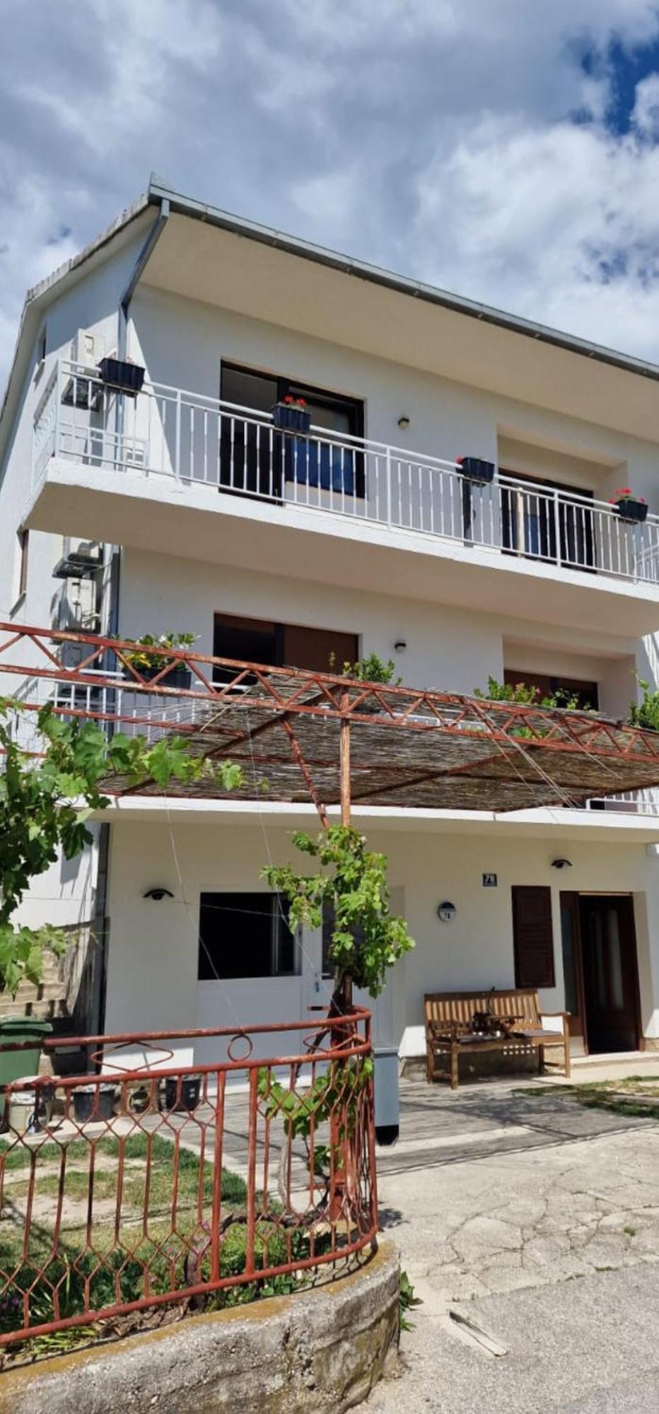 Apartament Bravo Podstrana